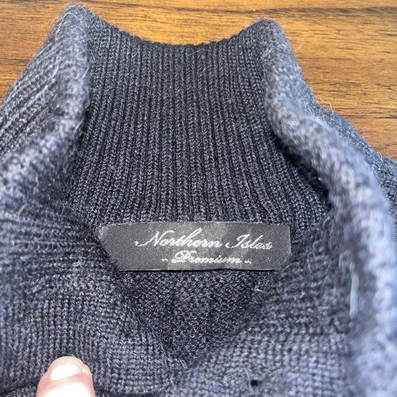 Northern Isles Premium Men’s L Black Alpaca Wool 1/4 Button Pullover Sweater - Picture 3 of 7